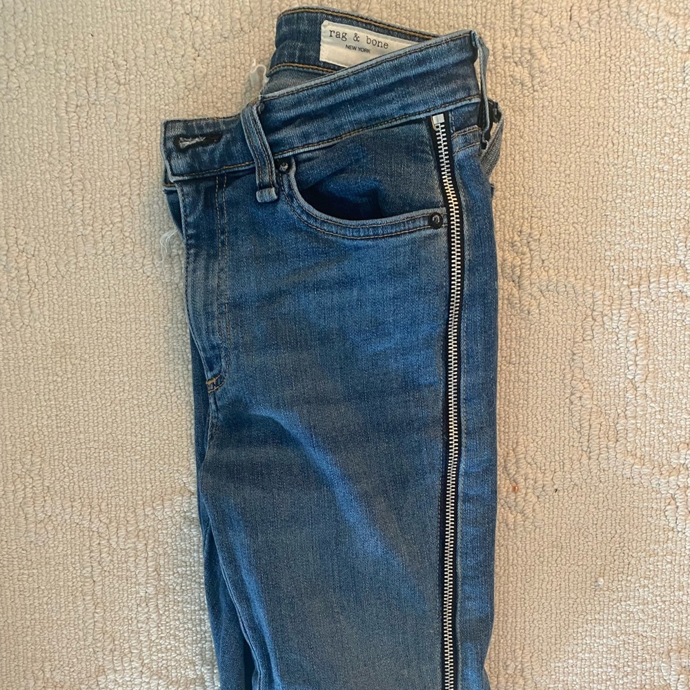 Rag and bone skinny jeans with zippers